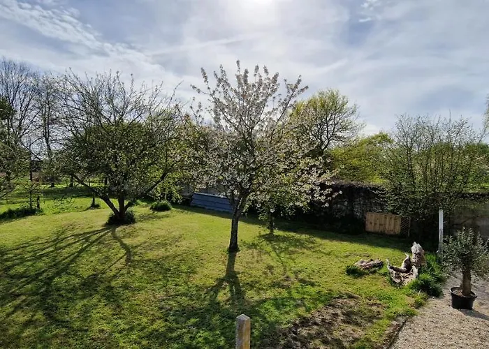 Le Viking Entre Et Terre Vaux-sur-Aure